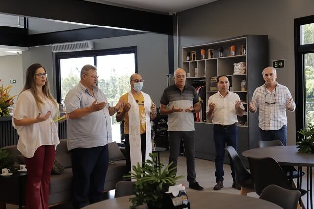 Cocatrel inaugura cafeteria em Santana da Vargem