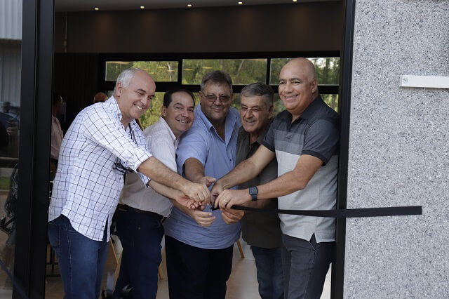 Cocatrel inaugura cafeteria em Santana da Vargem