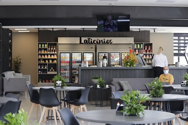 Cocatrel inaugura cafeteria em Santana da Vargem