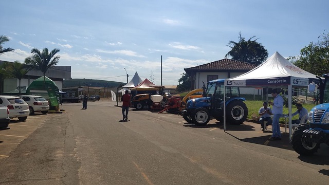 Feira Cocatrel de Negócios supera outras edições e soma R$ 34,4 milhões em negócios 