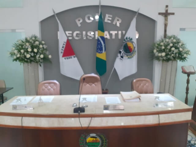 Dia das Mães: semana começa com homenagem pelos vereadores de Três Pontas 