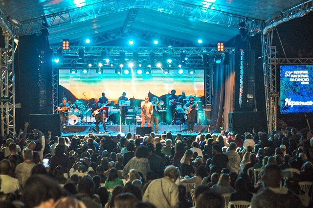 Festival Nacional da Canção: Diogo Nogueira em Nepomuceno 