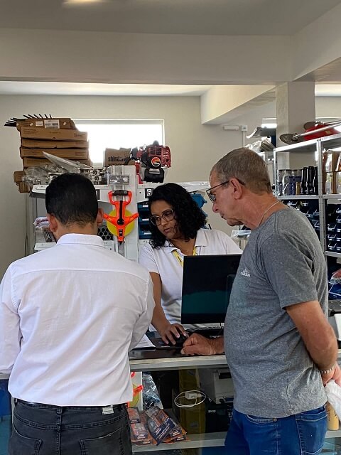 Cocatrel inaugura nova loja em Santo Antônio do Amparo