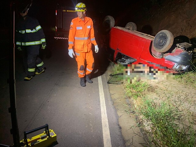 Assistente Social de Três Pontas morre em acidente de carro na madrugada deste sábado