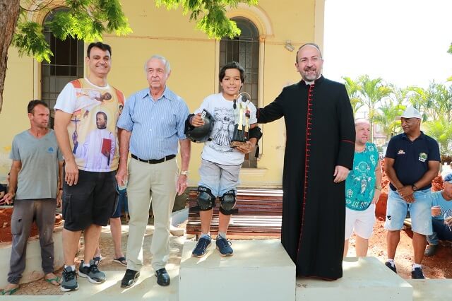 Trolada das Virtudes atrai mais de 200 participantes em uma manhã de diversão, solidariedade e honra ao Beato Padre Victor