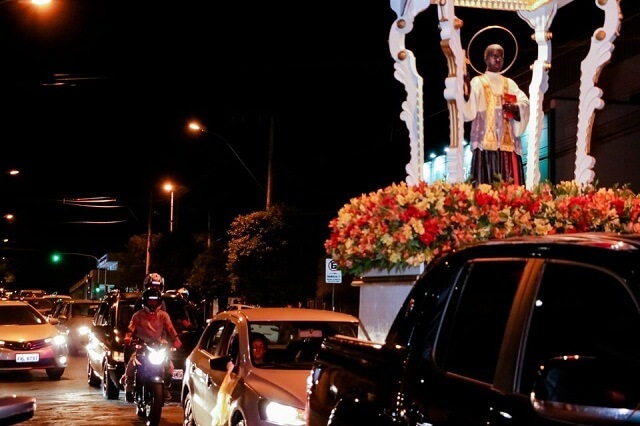 Carreata com a imagem e relíquia do Beato Padre Victor percorrerá ruas de Três Pontas nesta quarta-feira (13)
