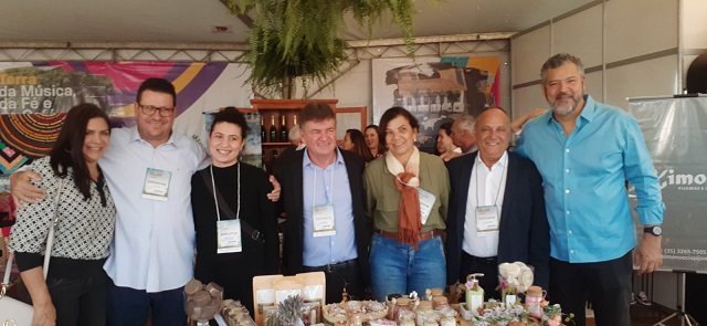 Vereador Luciano Reis Diniz participa da abertura oficial da Expocafé em Três Pontas