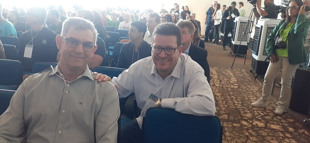 Vereador Luciano Reis Diniz participa da abertura oficial da Expocafé em Três Pontas