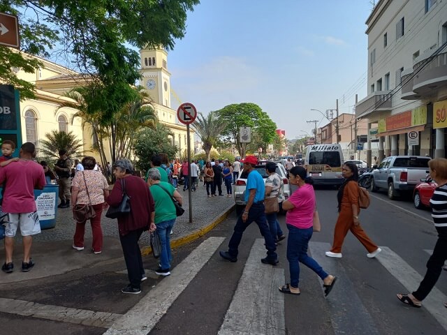 Centenas de romeiros chegam a Três Pontas para homenagear o Beato Padre Victor