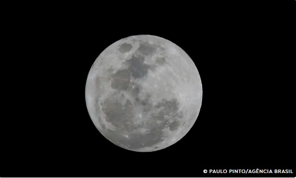 Maior superlua do ano pode ser vista nesta quinta-feira