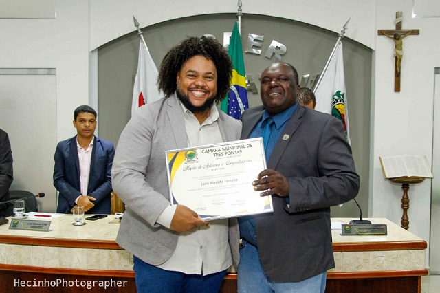 Câmara de Três Pontas entrega Moções de Aplausos a personalidades de destaque na comunidade