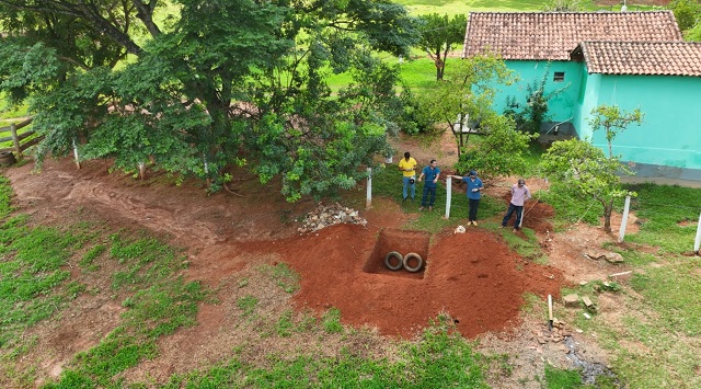 Cocatrel inicia projeto de construção de fossas ecológicas em Três Pontas para benefícios ambientais e sociais