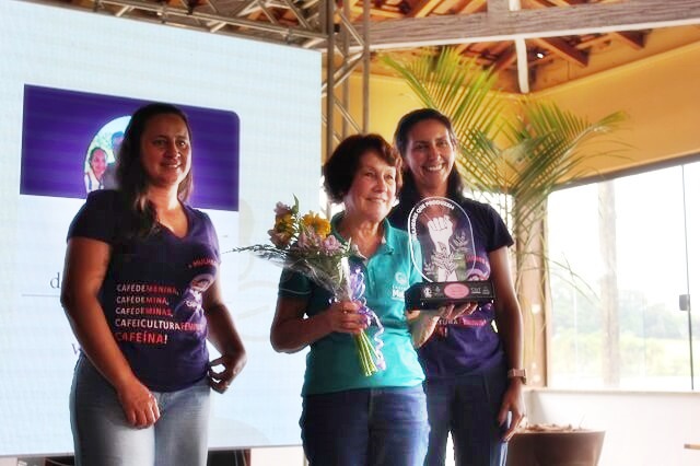 Cocatrel exalta a força feminina no Prêmio Melhores Cafés Cafeína Safra 2024/2025