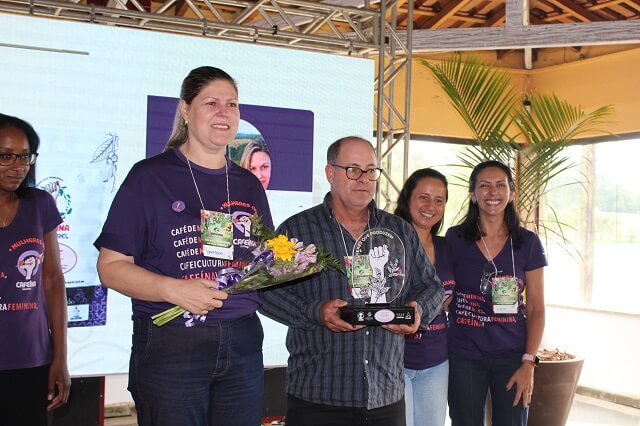 Cocatrel exalta a força feminina no Prêmio Melhores Cafés Cafeína Safra 2024/2025