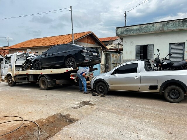 Operação mira envolvidos no comércio de medicamentos falsificados para humanos e animais