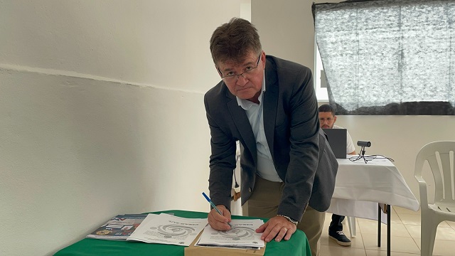 Prefeito de Três Pontas é eleito presidente dos Consórcios CISAB-SUL e CONCAFÉ