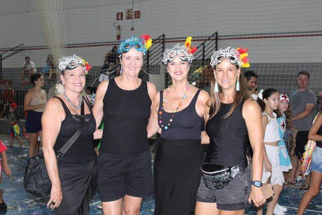 Carnaval das Escolinhas no TOC: alegria e solidariedade marcam a festa