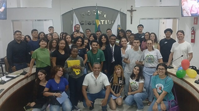 Escola do Legislativo inicia edição 2025 do Parlamento Jovem em Três Pontas