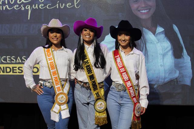 Júlia Fernandes é eleita Rainha do Viva Três Pontas Rodeio Festival 2025