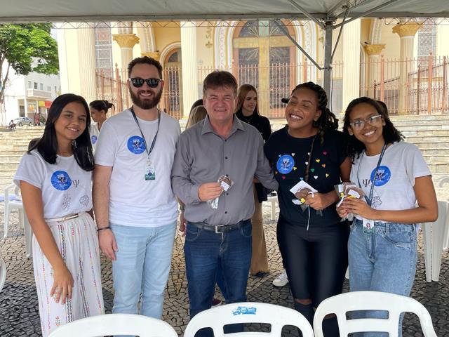 Saúde em foco: Praça se transforma em espaço de prevenção e bem-estar