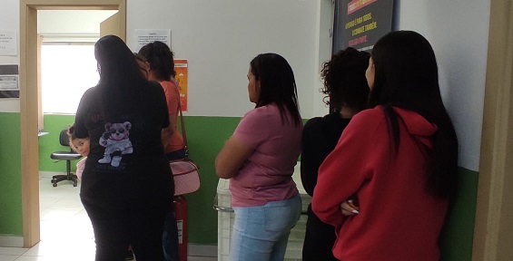 síndrome gripal saúde policlínica vacina Três Pontas 