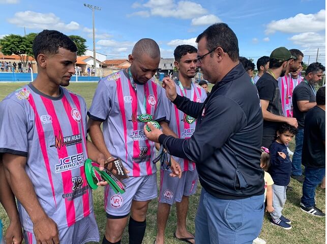 Quilombo conquista o título do Torneio Morada Nova nos pênaltis 