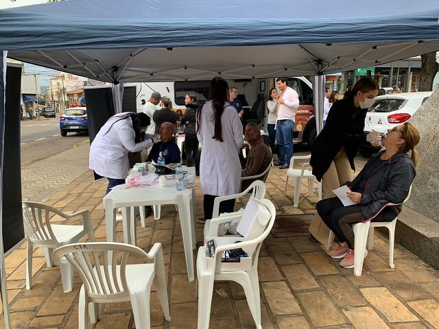 Prefeitura de Três Pontas realiza ação inédita de prevenção ao câncer bucal na Praça da Fonte