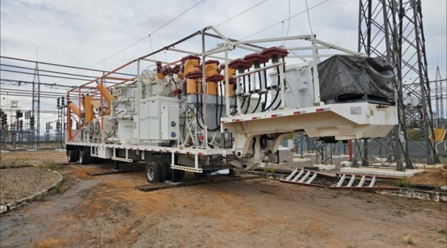 Cemig realiza manutenção preventiva na subestação de energia em Três Pontas, com suporte de equipamento especial