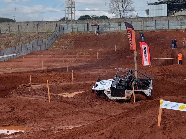 Três Pontas recebe pela primeira vez etapa do Campeonato Brasileiro Radical 4x4