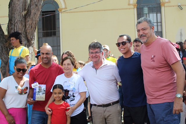 Trolada das Virtudes abre Festa do Padre Victor com alegria, fé e tradição em Três Pontas