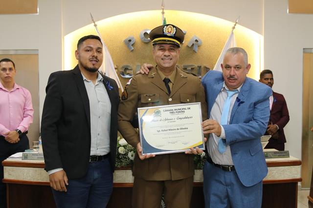 Câmara realiza entrega emocionante de Moções de Aplausos