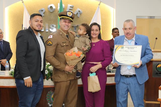 Câmara realiza entrega emocionante de Moções de Aplausos