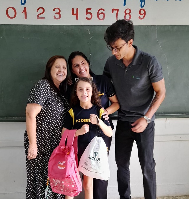 Alunos da Escola Coração de Jesus-Objetivo brilham em Concurso Cultural