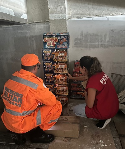 Fiscalização conjunta retira de circulação mais de 13 mil fogos de artifício com estampido