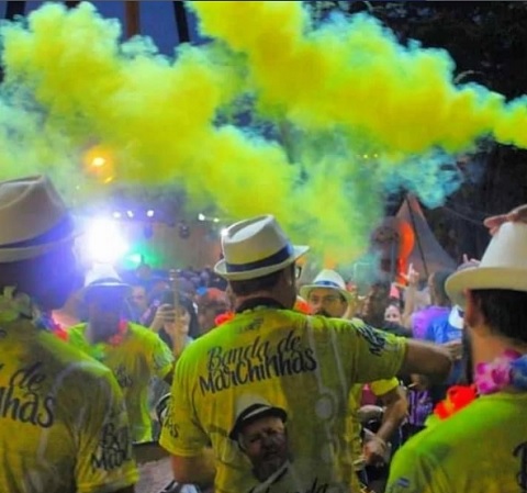 É domingo de Carnaval: tradição e novos ritmos marcam o segundo dia de festa em Três Pontas