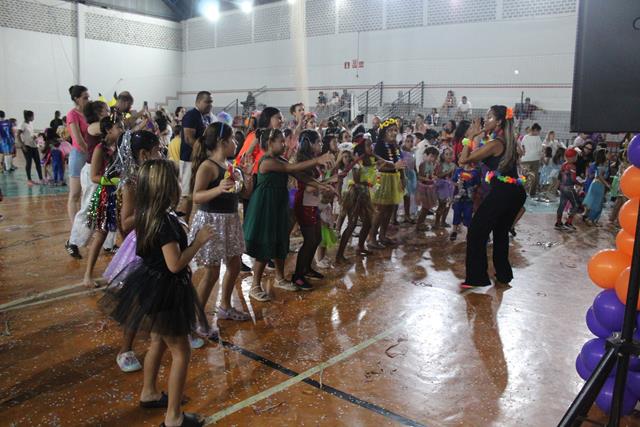 Carnaval das Escolinhas 2026 no TOC