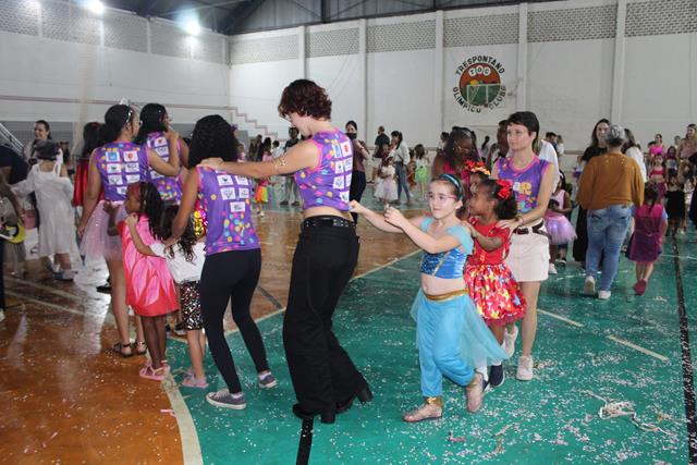 Carnaval das Escolinhas 2026 no TOC