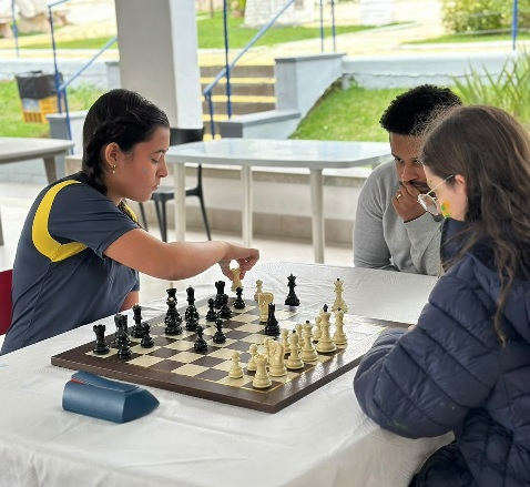 Gincana da Escola Coração de Jesus une esporte, amizade e solidariedade em Três Pontas