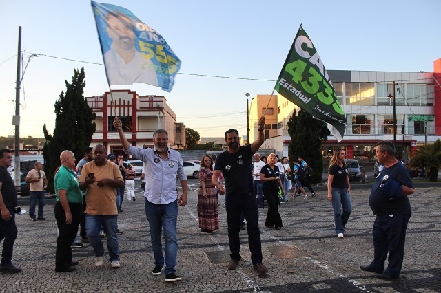 Caixa e Diego mantêm liderança em Três Pontas, mas recebem menos votos que em 2022