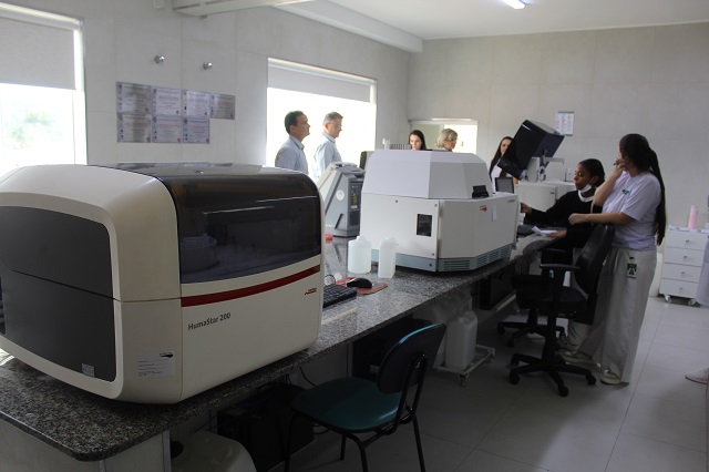 Santa Casa de Três Pontas amplia laboratório com investimento do Sicoob Copersul